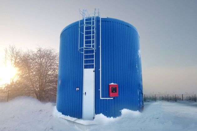 Potable water storage tanks